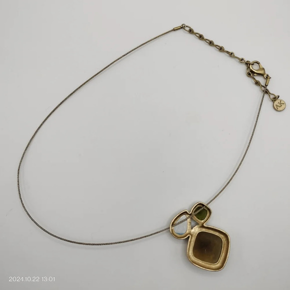 AK Anne Klein Gold-Tone Wire Chain Multi-Stone Necklace pendant adjustable - Picture 4 of 6